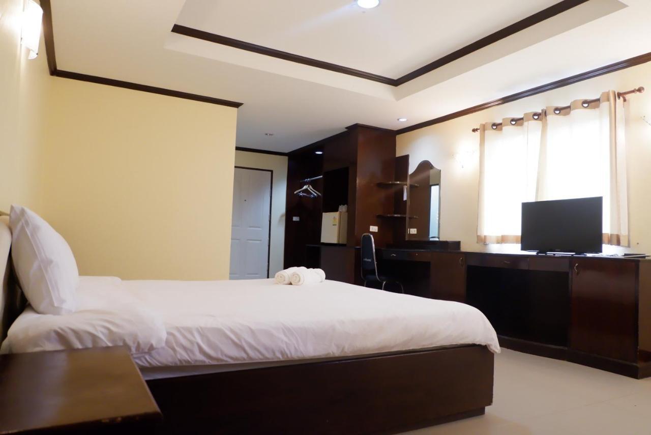 Auychai Grand Hotel Langszuan Kültér fotó
